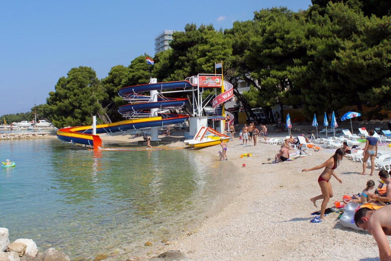 Apartments&rooms with parking space Makarska - 18028 Bagian luar foto